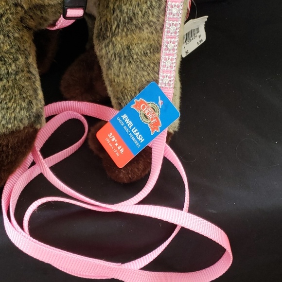 Harness and leash - Picture 2 of 4